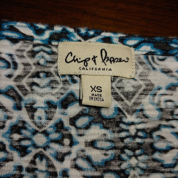 Chip and Pepper Graphic Long Sleeve Top XS Small - Picture 4 of 5